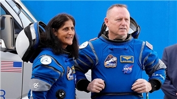 Wären Suni Williams (l) und Butch Wilmore auch gestartet, hätten sie ihr langes Bleiben auf der ISS absehen können? (Archivbild)