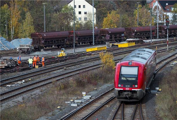 Wegen eines Stellwerkproblems bei der Bahn kam es am Donnerstag zu Verspätungen.