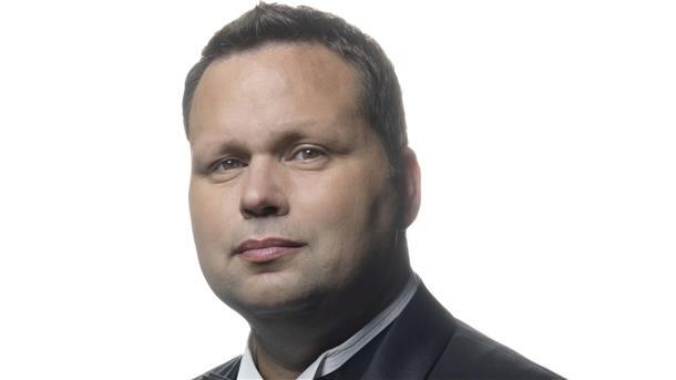 Weltstar Paul Potts singt im Stadeum.