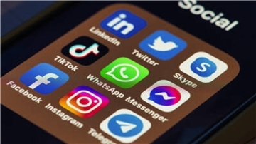 Handydisplay mit diversen App-Icons