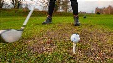 Ein Golfball