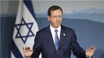„Wer glaubt, dass ein echter Bruderkrieg eine Grenze ist, an die wir nicht gelangen werden, hat keine Ahnung.“ Israels Präsident Izchak Herzog ist besorgt.