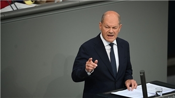 „Wer Terrorismus verherrlicht wendet sich gegen alle unsere Werte und gehört auch abgeschoben“: Olaf Scholz.