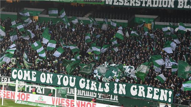 Werder-Fans in der Frauen-Bundesliga.