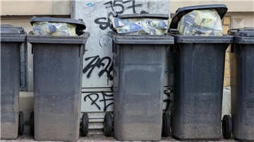Neues Müll-System: Die Tipps kann sich das Cuxland in der Wesermarsch abgucken Wertstoffe in der Restmülltonne – bei einer abfallabhängigen Leerung kostet das bares Geld.