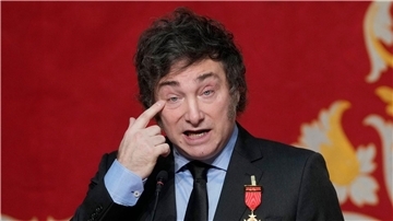 Will Argentinien mit einem radikalen Sparprogramm wieder auf Kurs bringen: Javier Milei.