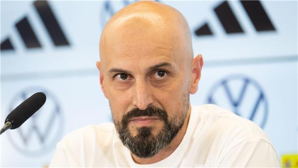 U21-Nationalcoach Di Salvo nominiert zehn Neue für EM-Quali Will die deutsche U21 erneut zur EM führen: Antonio Di Salvo.