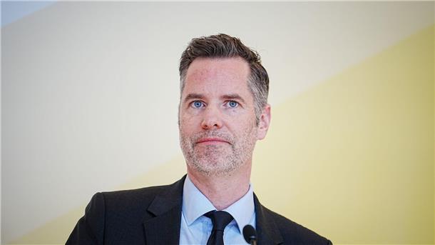 Koalitionsstreit über Finanzierung der Kindergrundsicherung Will die Kindergrundsicherung durch Entbürokratisierung sichern und lehnt die Finanzierung durch mehr Steuergelder ab: Christian Dürr, Fraktionsvorsitzender der FDP-Bundestagsfraktion.