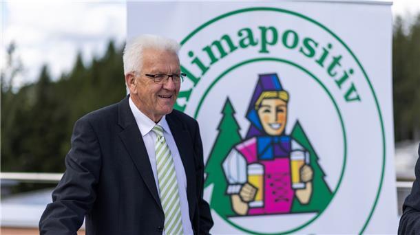 Winfried Kretschmann liebt Baumärkte Winfried Kretschmann (Bündnis 90 / Die Grünen), Ministerpräsident von Baden-Württemberg, hat viele Termine und ist oft unterwegs. Die handwerkliche Arbeit zuhause ist sein Ausgleich.