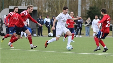 In der Fußball-Kreisliga spielt der 1. FC Nordenham gegen die SG Lehmden/Jaderberg.