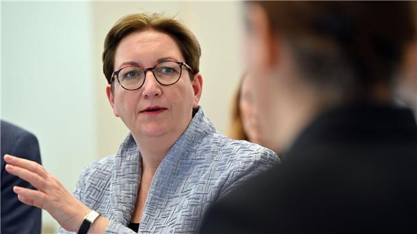 Geywitz stellt schärfere Dämmvorschriften in Frage „Wir müssen komplett anders bauen“: Bauministerin Klara Geywitz.