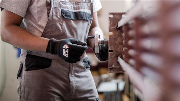 Wirtschaft und Gewerkschaften: Mehr Zuzug nach Deutschland „Wir müssen wegkommen von der Prüfungskultur hin zu einer Ermöglichungs- und Willkommenskultur.“