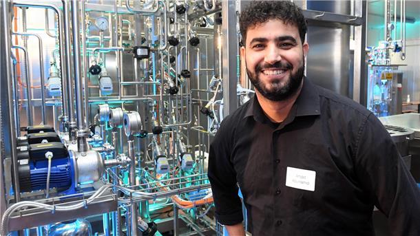 Fünf Dinge, die Lebensmittelfirmen über das „First“ in Bremerhaven wissen müssen Jung-Unternehmer und erster Nutzer: Amjad Abu Hamid