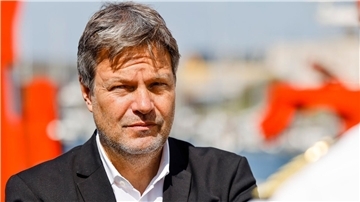 Wirtschaftsminister Robert Habeck bei einem Besuch in Kiel.