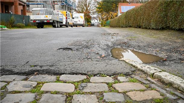 Wohnstraßen wie die Allersstraße in Wulsdorf sollen stadtweit saniert werden.