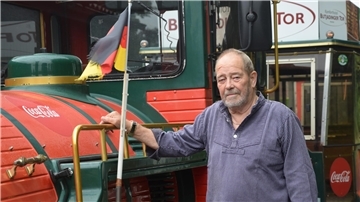 Wolfgang Kirschke war früher Lkw-Fahrer. Die Bimmelbahn ist für ihn ein Hobby.