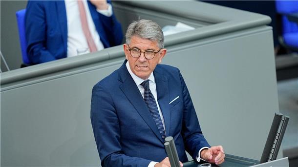 Pläne im Bund: Google und andere sollen Digitalabgabe zahlen Wolfram Weimer nimmt sich Google und Co auf die Agenda, wie er sagt. (Archivbild)