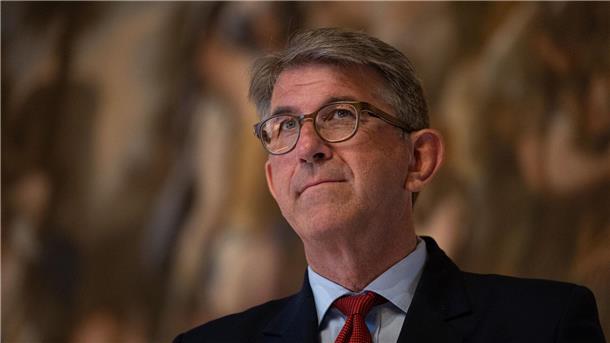 Verfassungswidrig? Weimer besiegelt de facto Kulturpass-Aus Wolfram Weimer sieht kaum noch Chancen für die Fortführung des Kulturpasses. (Archivbild)