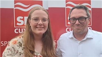 Wollen bei den EU-Wahlen im Juni 2024 antreten: Ratsfrau Kirsti Elle aus der Gemeinde Wurster Nordseeküste und der EU-Abgeordnete Tiemo Wölken.