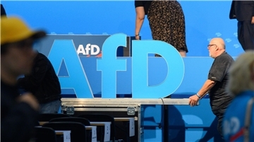 Wollen nach einer gerichtlichen Niederlage erneut gegen die Einstufung durch den Verfassungsschutz vorgehen: die Alternative für Deutschland.