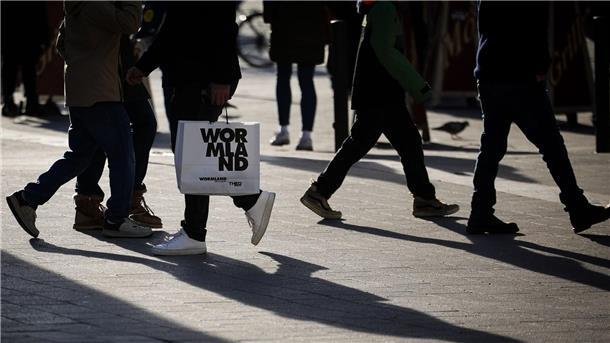 Herrenausstatter Wormland macht weiter - Übernahme durch L&T Wormland mit damals 400 Mitarbeitern hatte im Januar ein Insolvenzverfahren in Eigenregie beantragt.
