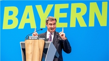 Wurde ohne Enthaltungen oder Gegenstimmen zum CSU-Spitzenkandidaten für die bayerische Landtagswahl gewählt: Parteichef Markus Söder.