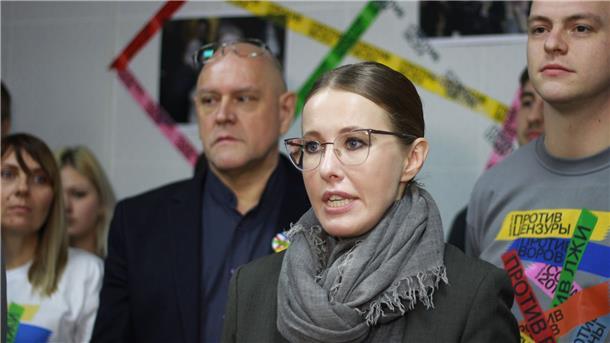 Agentur: Tochter von Putin-Mentor zurück in Russland Xenia Sobtschak ist die Tochter von Anatoli Sobtschak, der in den 1990er Jahren als Bürgermeister von St. Petersburg politischer Mentor von Putin war. (Archivbild)
