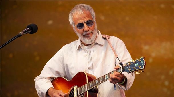 Yusuf Islam, der früher unter dem Künstlernamen Cat Stevens bekannt war, beim Glastonbury Festival.