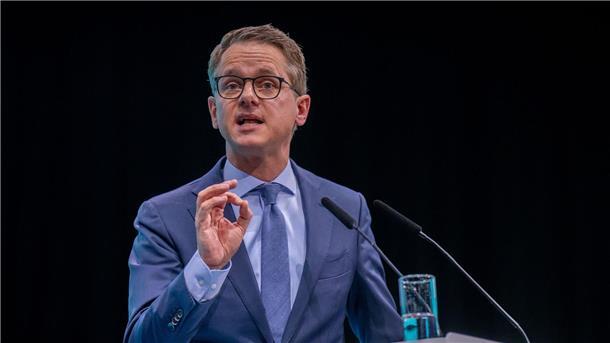 „Zehntausende Stimmen automatisiert abgegeben worden“: Carsten Linnemann.