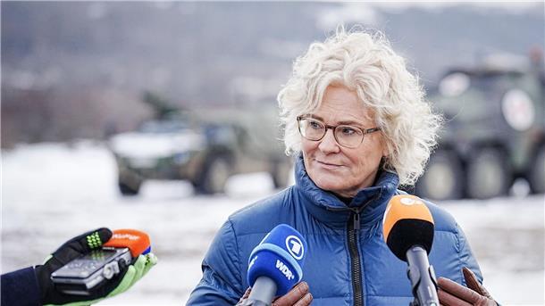 Zieht immer wieder Kritik auf sich: Christine Lambrecht.