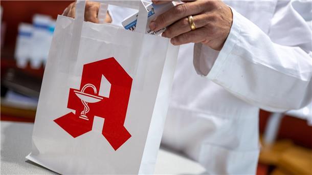 „Zu Risiken und Nebenwirkungen lesen Sie die Packungsbeilage und fragen Sie Ihren Arzt oder Apotheker“ - hat dieser Spruch bald ausgedient?