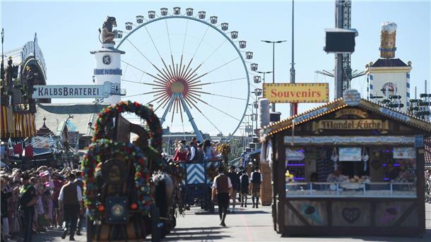 190. Oktoberfest: „Gegen die Krisen der Welt“ Zum Wiesnstart herrscht traumhaftes Wetter in München.