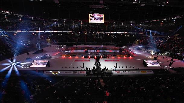 DEL feiert Stadion-Party - Adler Mannheim in der Krise Zuschauer und Spieler waren begeistert von der Atmosphäre.