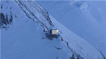 Zwei Tage saßen die beiden Bergsteiger aus Tschechien auf 3200 Metern Seehöhe am Großglockner fest.