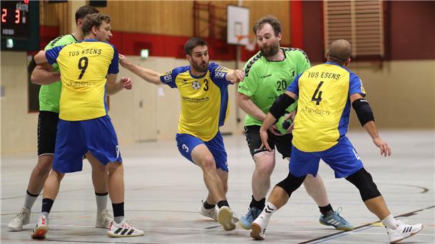 HSG Unterweser erkämpft sich Auswärtssieg in der Regionsliga und rückt vor HSG Unterweser mit Rene Strahlmann