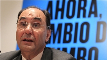 Zwischen 1999 und 2014 war er als PP-Politiker Abgeordneter im EU-Parlament und dort Vize-Präsident: Alejo Vidal-Quadras.