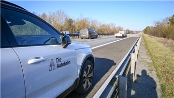 Autos auf einer Autobahn